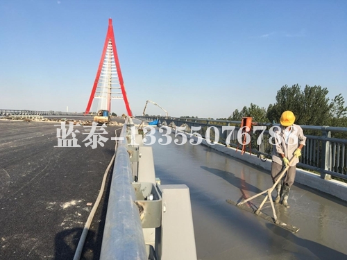 淮安祊河大桥：轻砂泡沫混凝土（设计强度5.0Mpa）